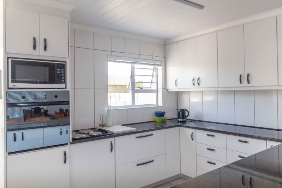 2 Bedroom Property for Sale in Velddrif Western Cape